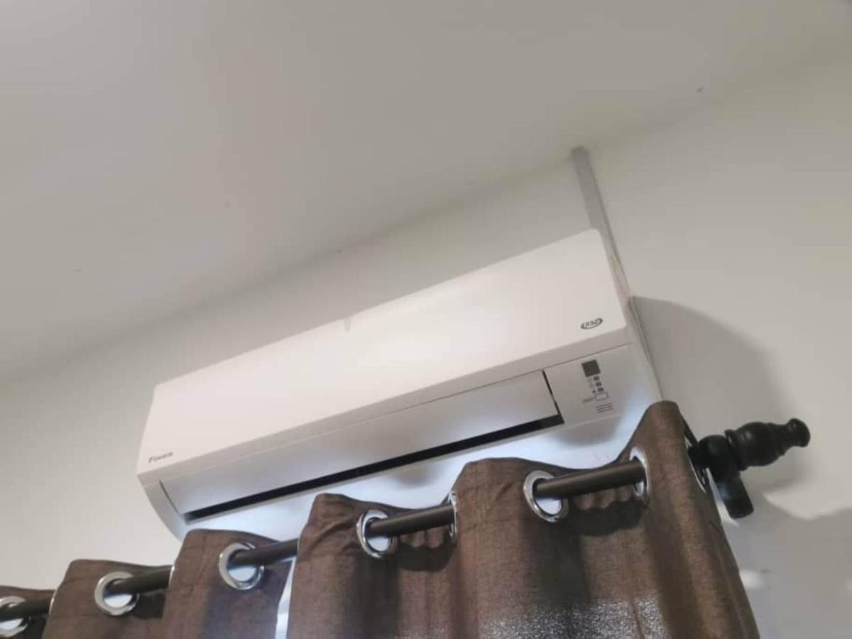 Oyo Homes 90524 D'J Pegaso Serom Homestay Muar Luaran gambar
