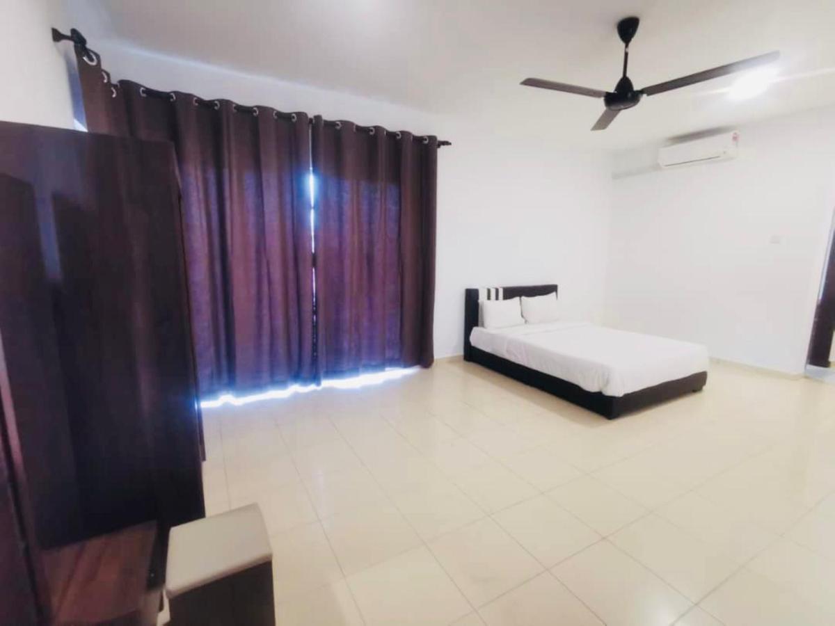 Oyo Homes 90524 D'J Pegaso Serom Homestay Muar Luaran gambar